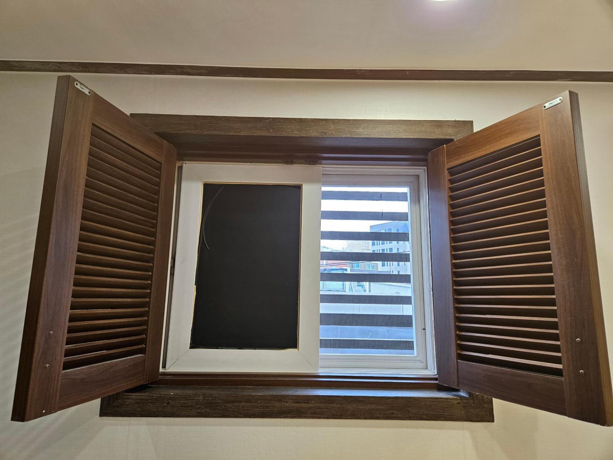 8 Hotel Seoul Bagian luar foto