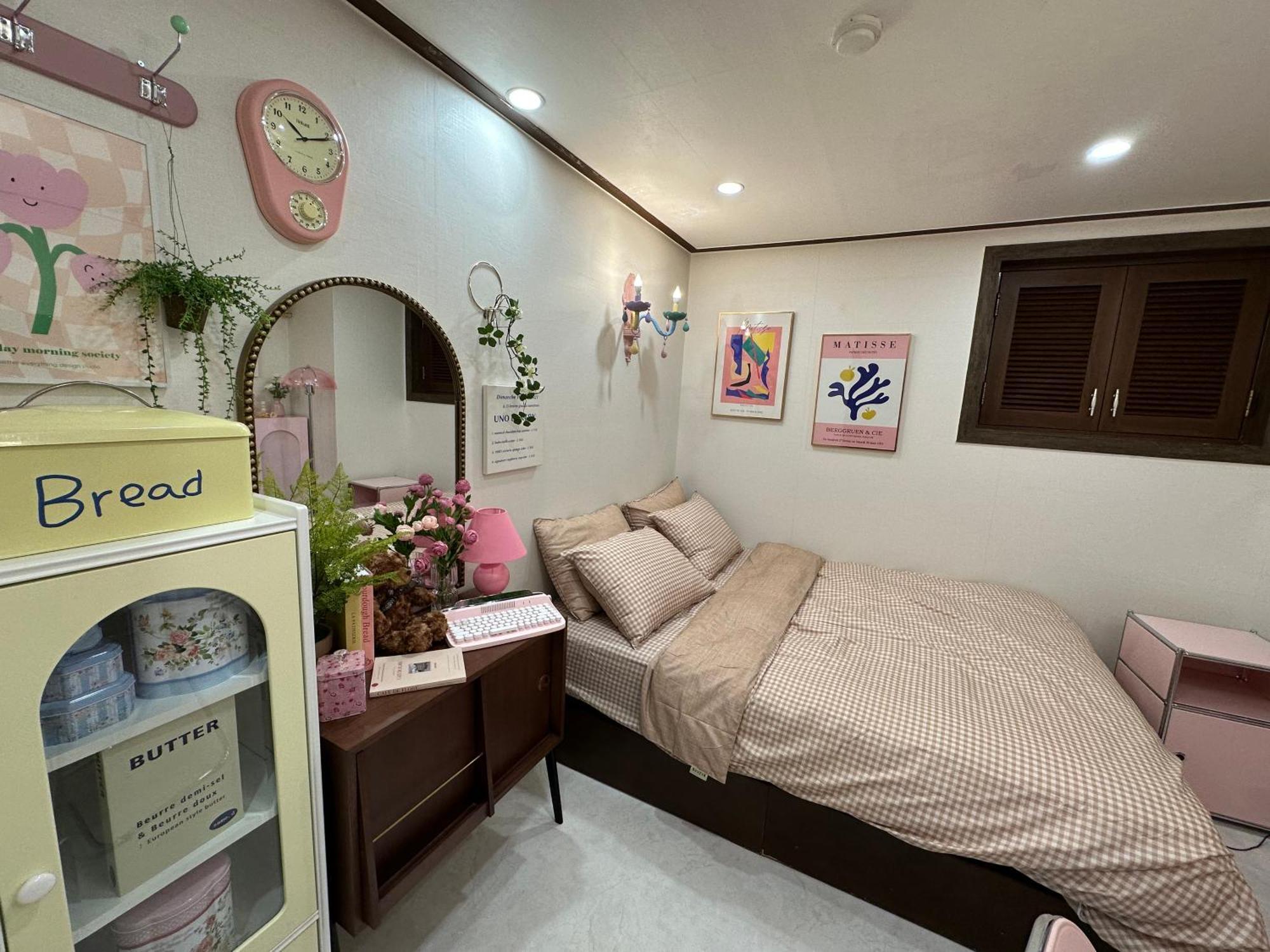 8 Hotel Seoul Bagian luar foto