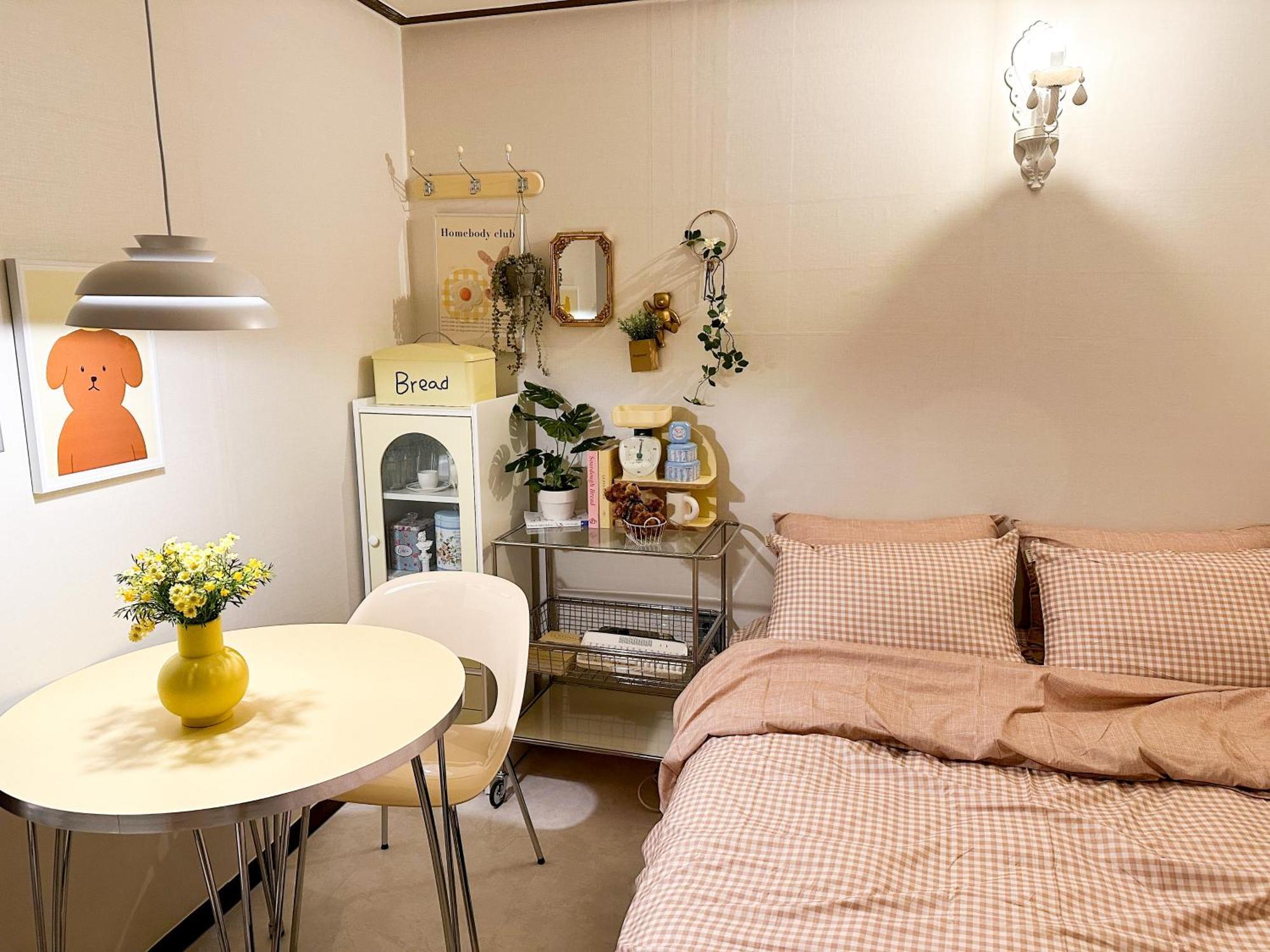 8 Hotel Seoul Bagian luar foto