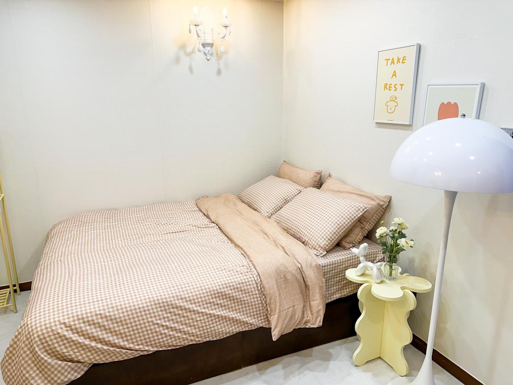 8 Hotel Seoul Bagian luar foto